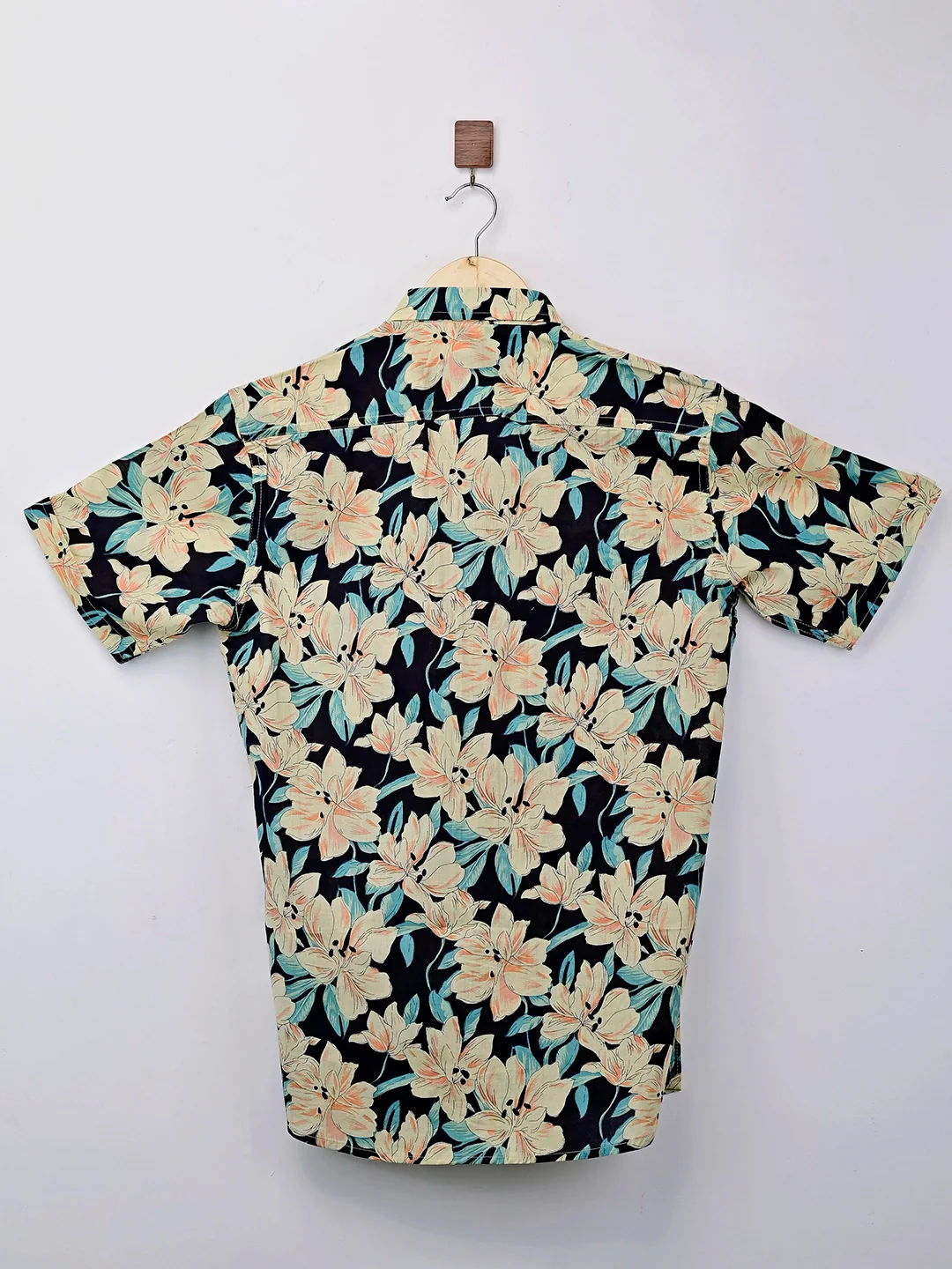black-cream floral half sleeves shirt - Image 3