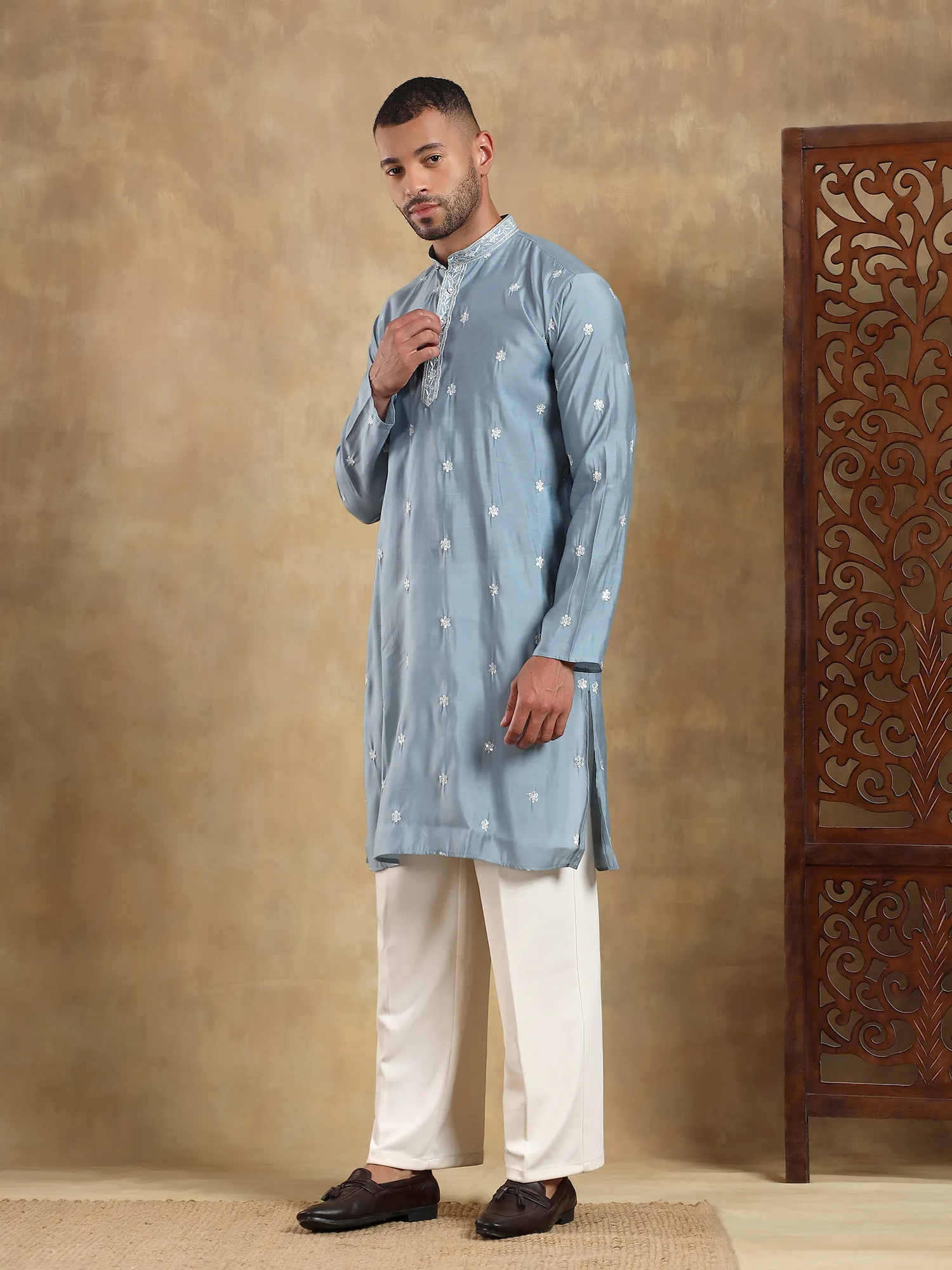Blue Embroidered Long Kurta - Image 4