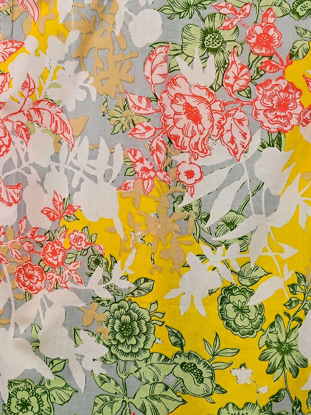 Cream – Pink Floral Printed Half-Sleeves Shirt - Image 4