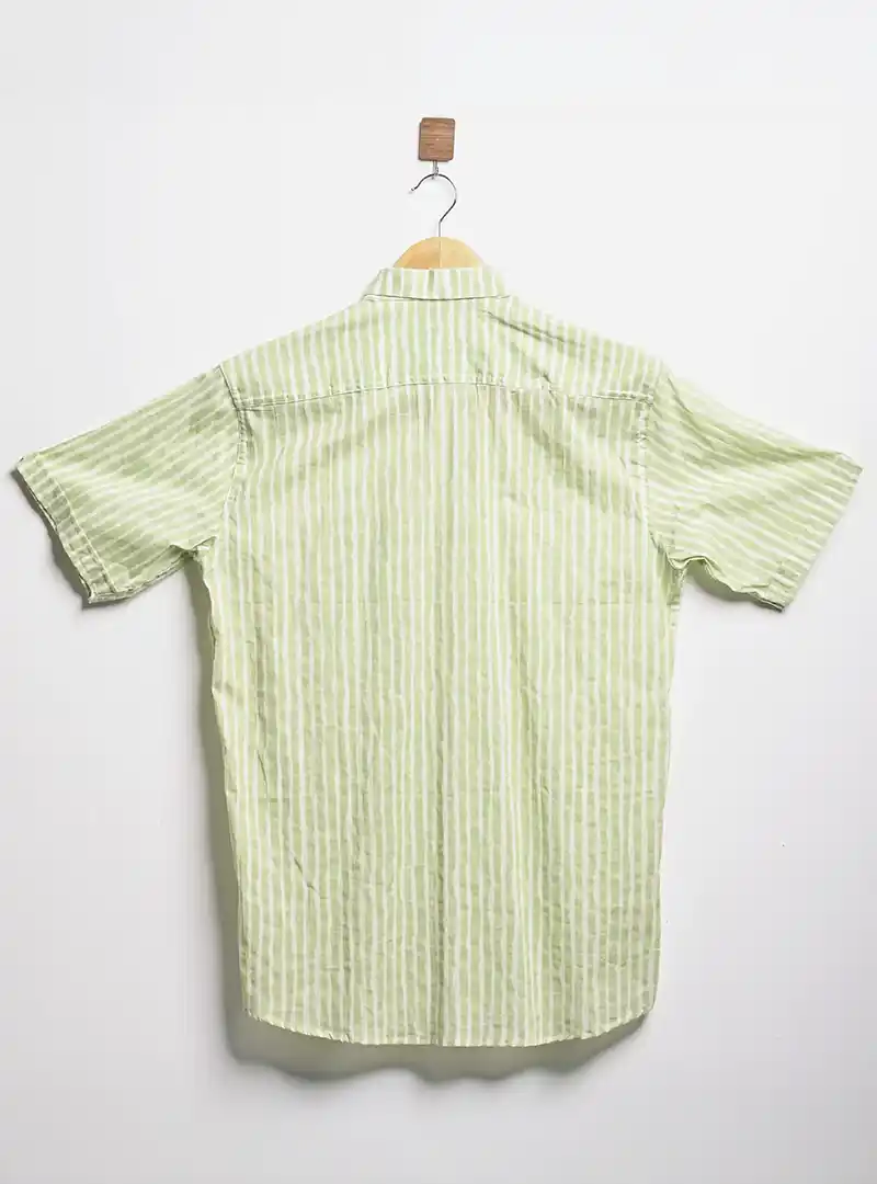 green lining half sleeves shirt - Image 3