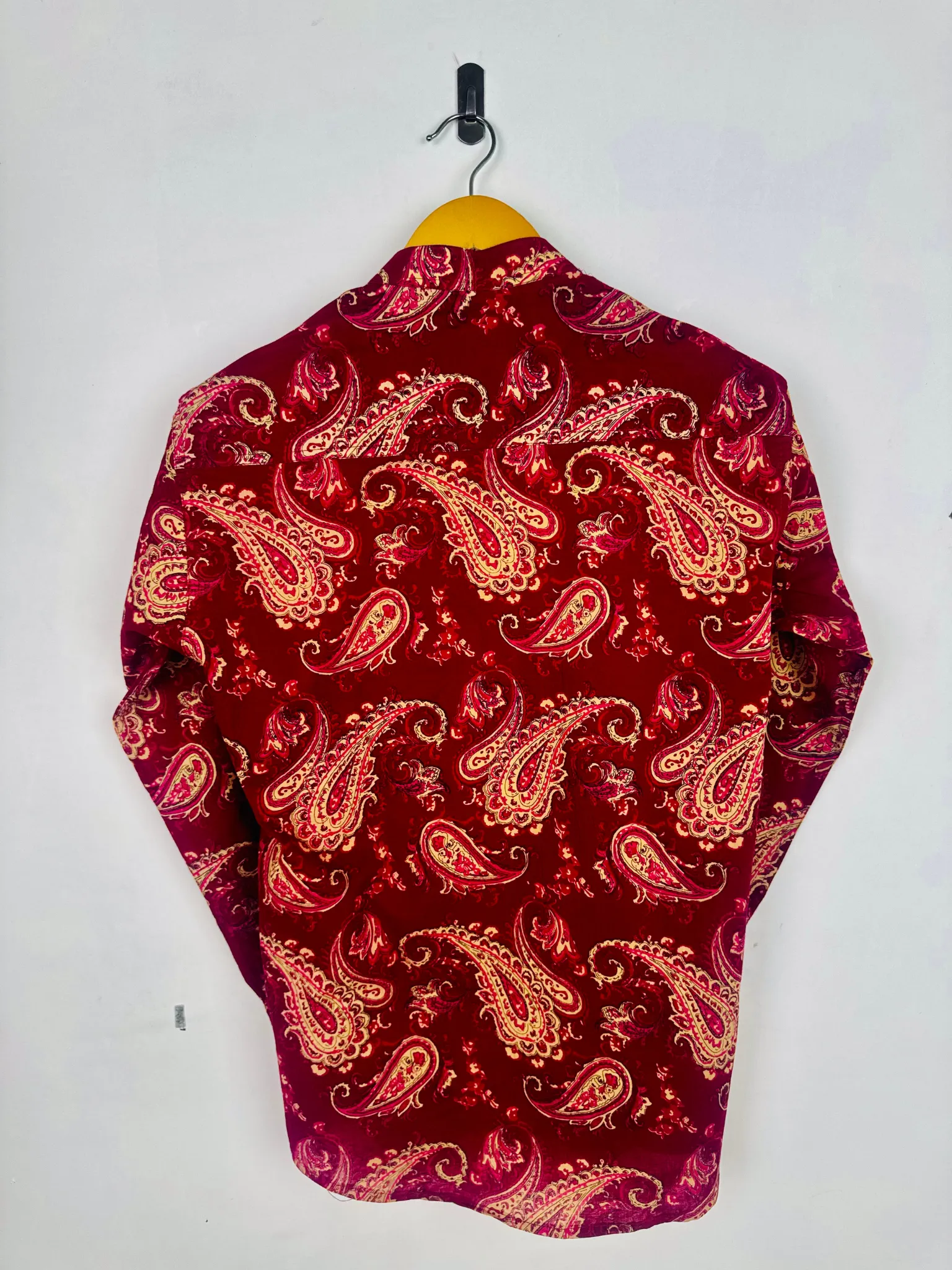 Maroon Paisley Printed short kurta - Image 3