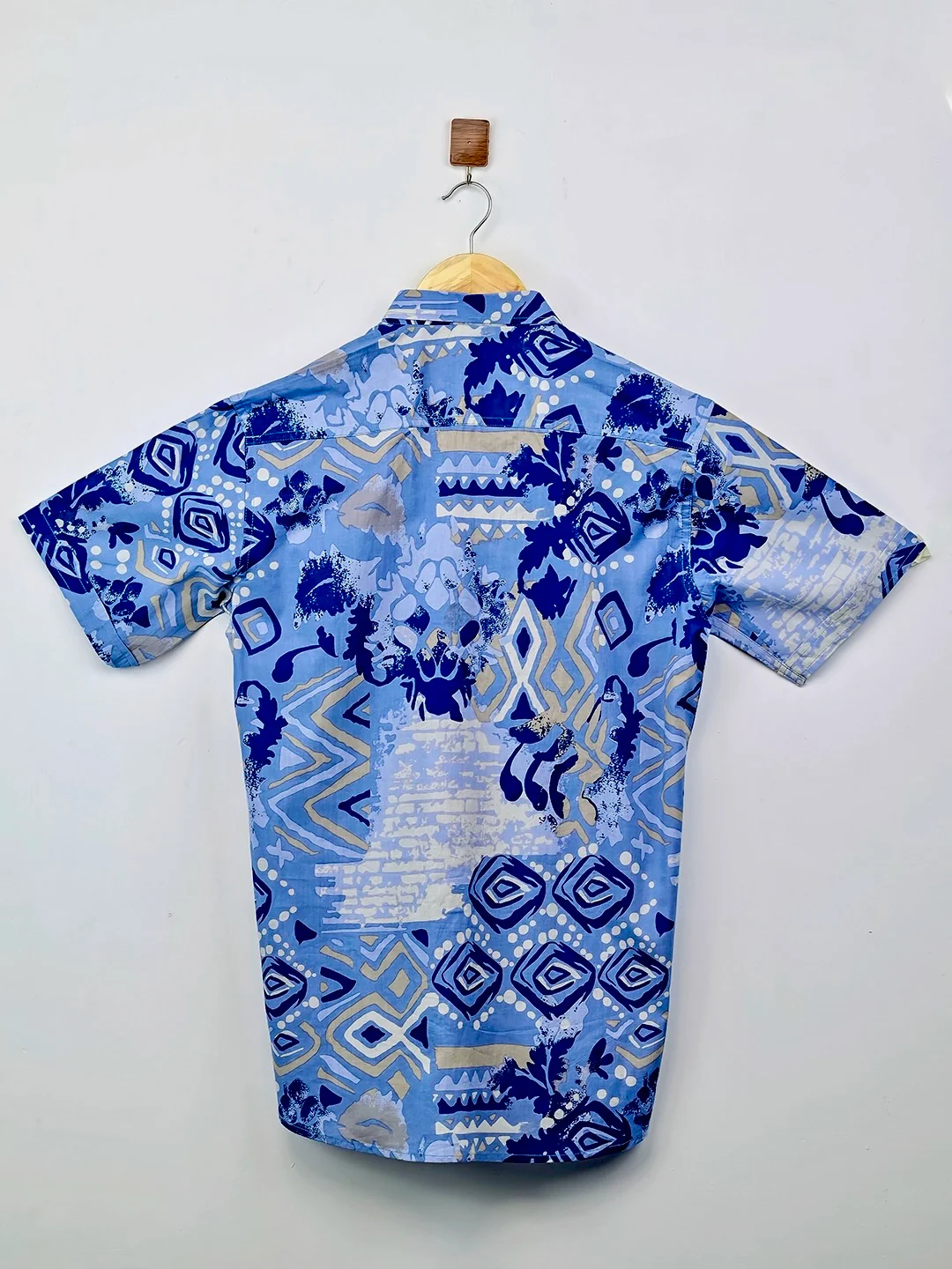 Oceanic Whirl printed half-sleeve shirt - Image 3