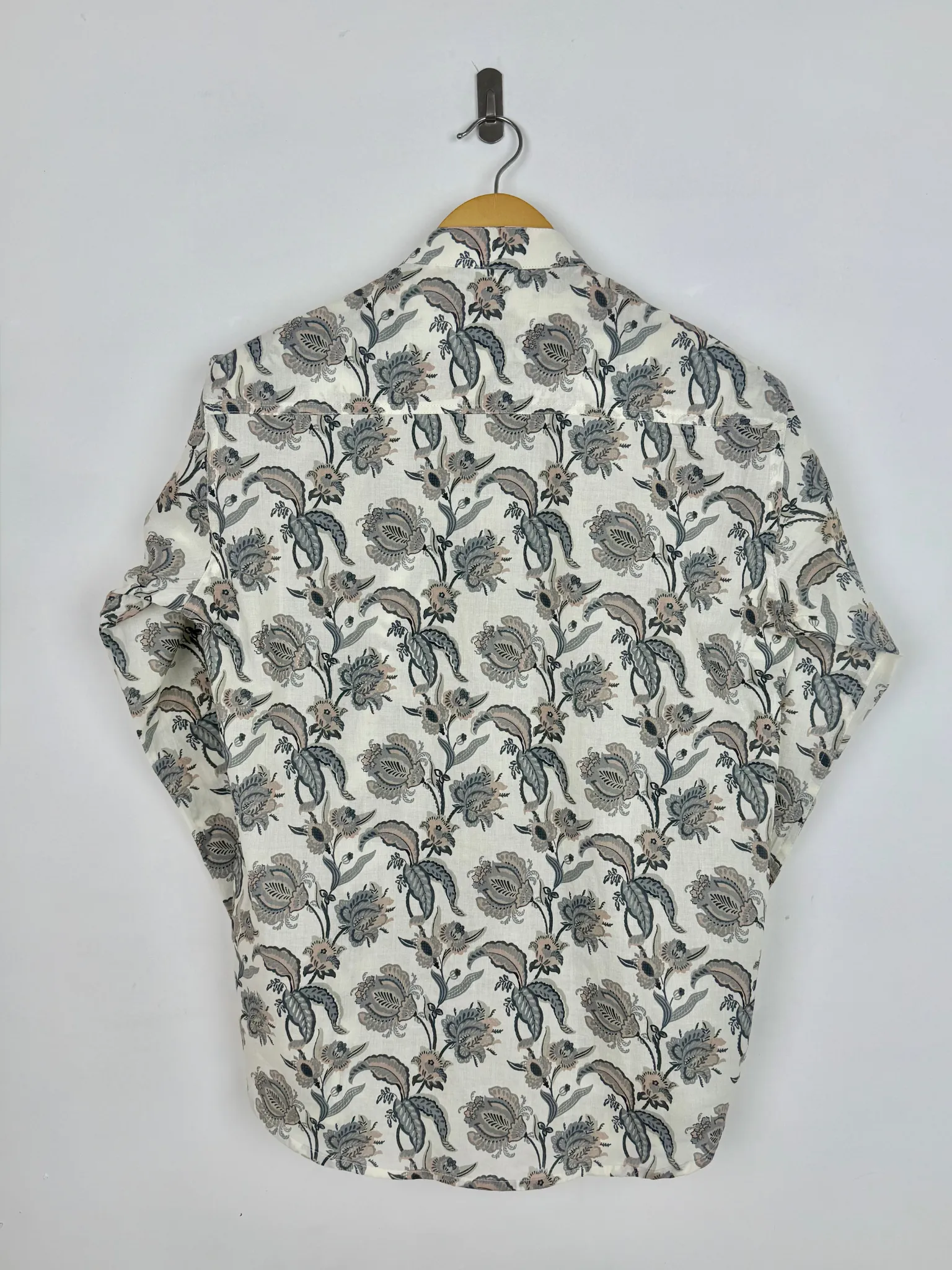 Off White Grey Floral Printed short kurta - Image 3