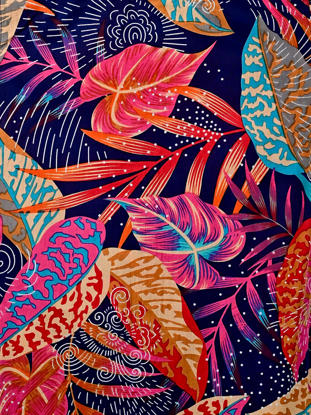 RED LEAF PRINTED HALF-SLEEVES SHIRT - Image 4
