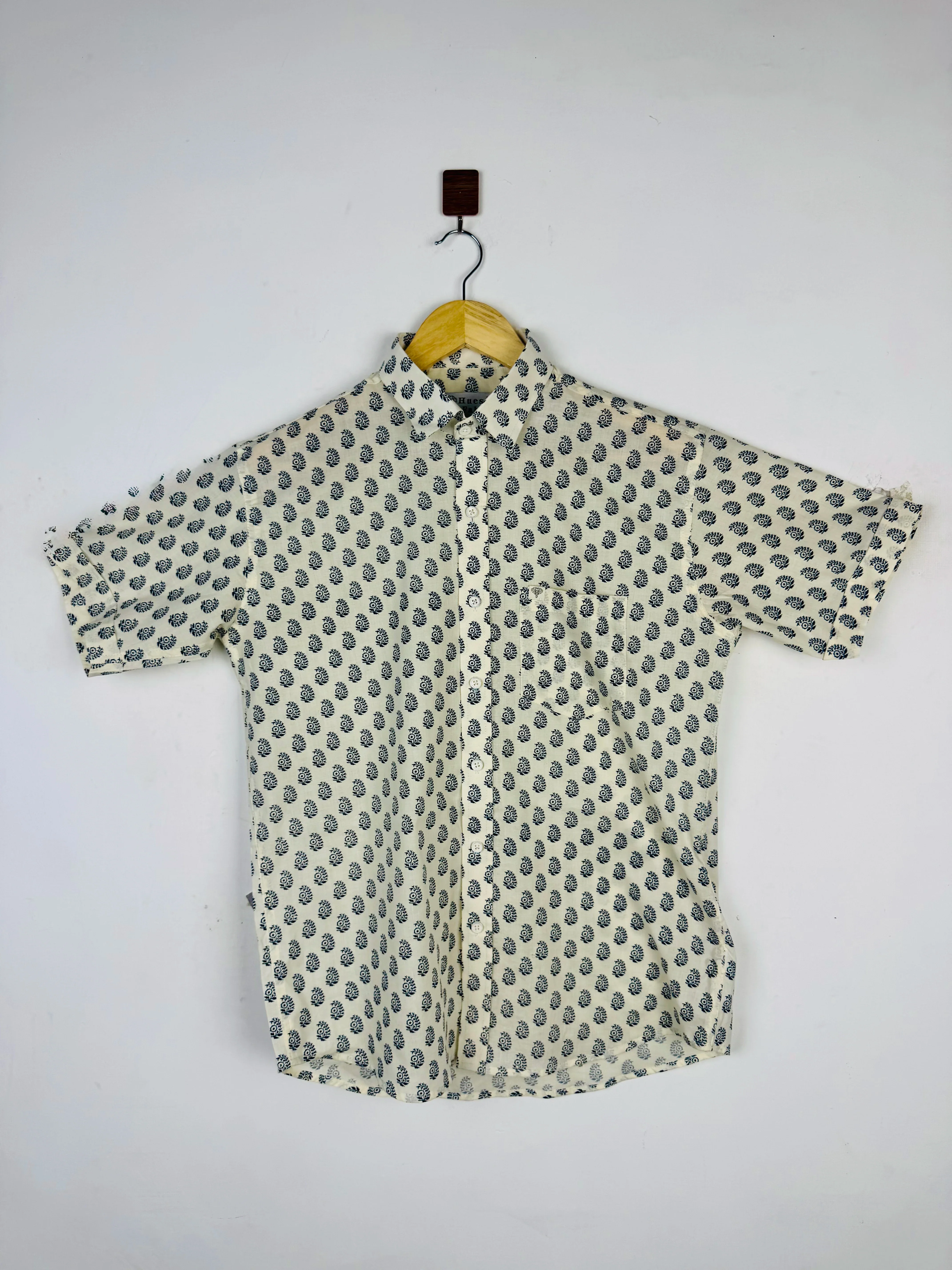Vintage Petal Printed Half Sleeves Shirt - Image 2