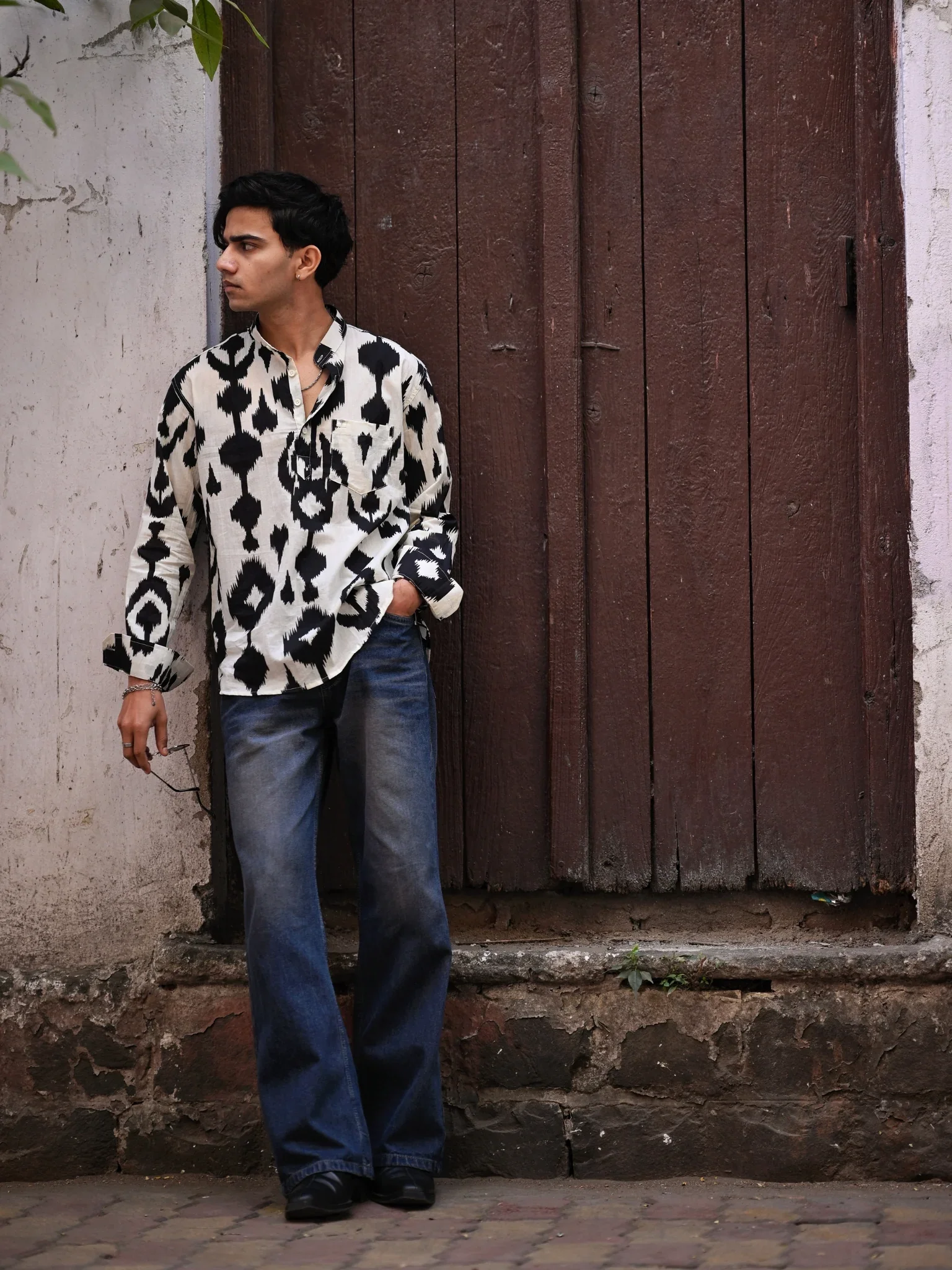white black ikat short kurta - Image 3